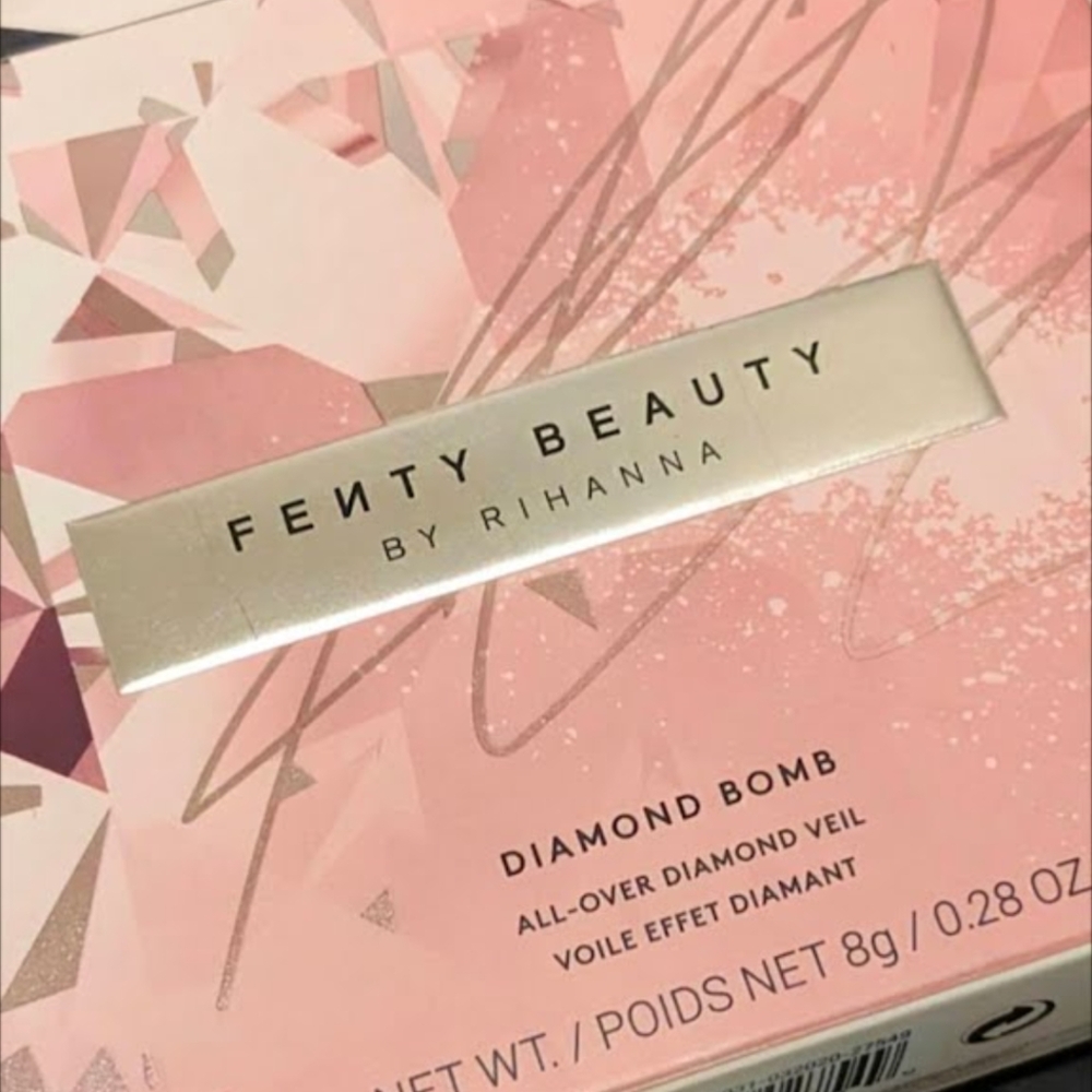 Fenty Beauty Diamond Bomb (NIB)